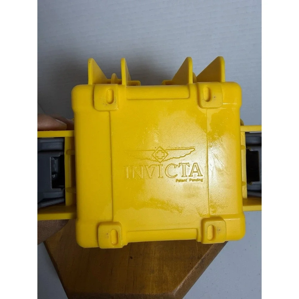 Invicta Yellow Watch‎ Case Storage Box Hard Shell Travel Case w Foam Insert